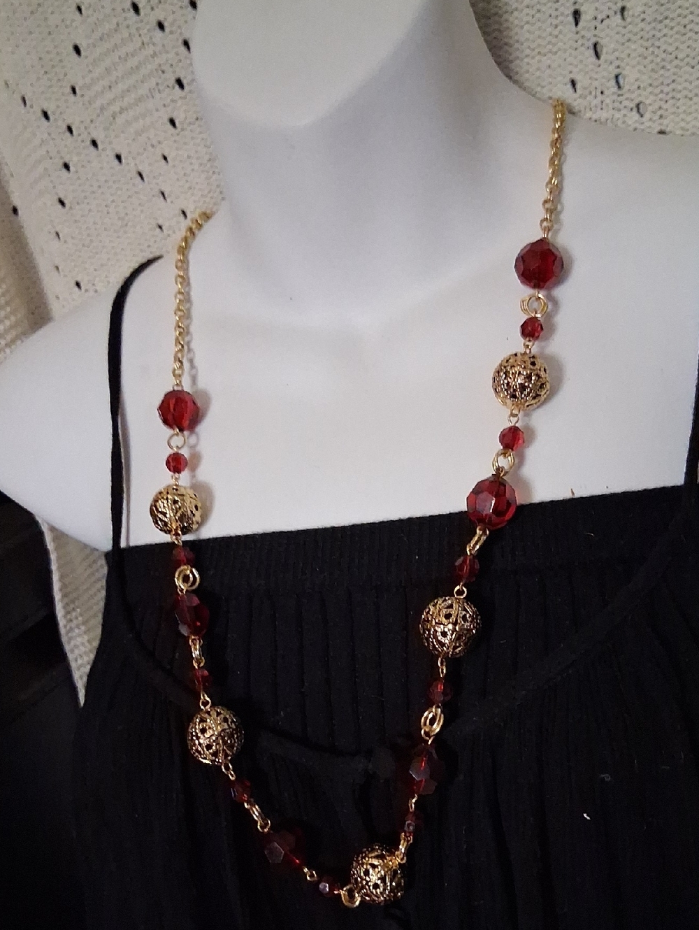 Apostrophe Gold Filigree Necklace with Crimson Beads